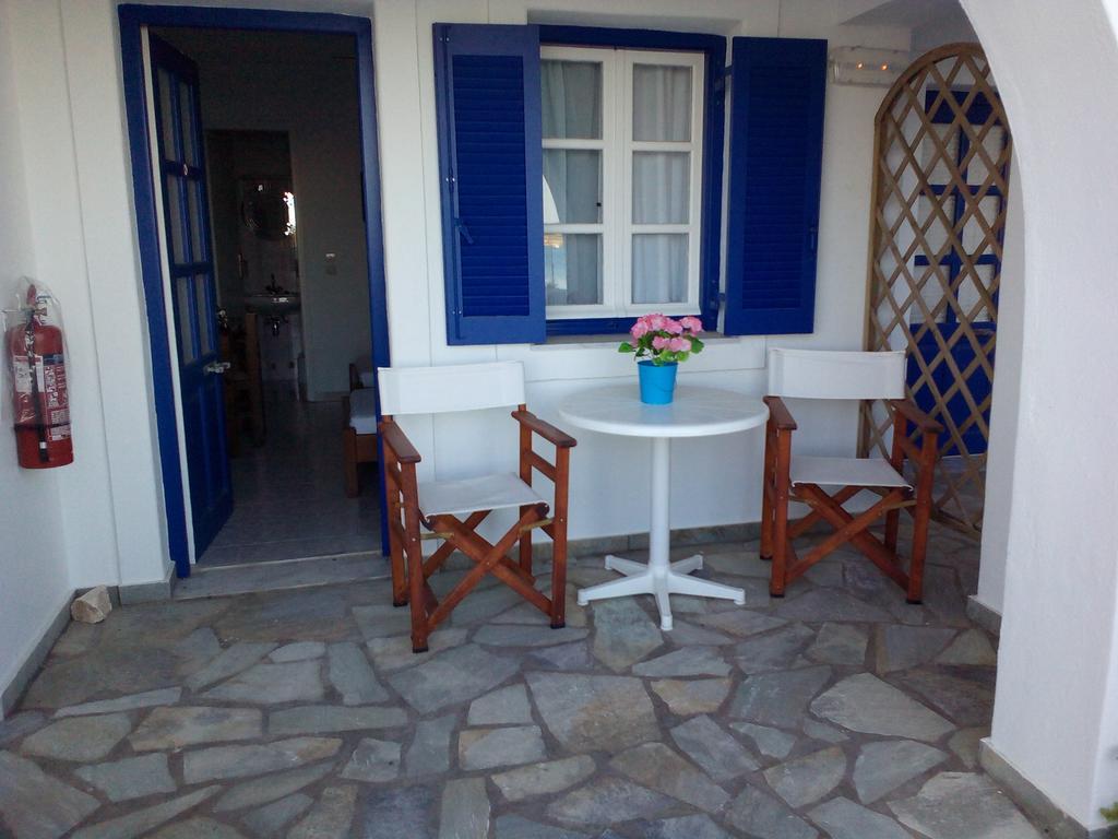 Hotel Bocamviglies By The Sea Nausa Exteriér fotografie