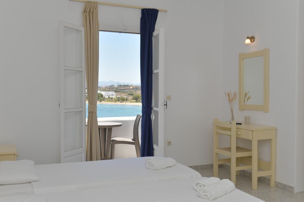 Hotel Bocamviglies By The Sea Nausa Exteriér fotografie
